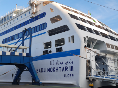 Le navire de transport de voyageurs "Badji Mokhtar III",