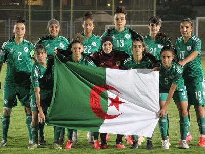 Equipe nationale féminine de football