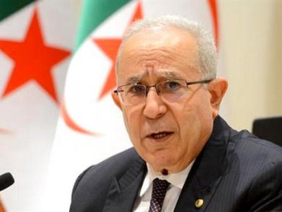 وزير الخارجية رمطان لعمامرة