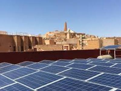 Station d'énergie solaire à Ghardïa 