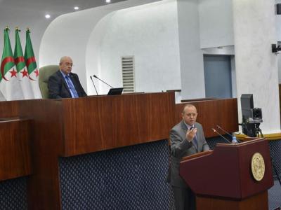 وزير الأشغال العمومية كمال ناصري