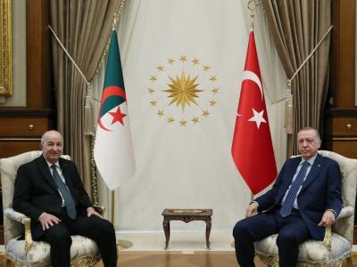 الرئيس تبون مع الرئيس التركي