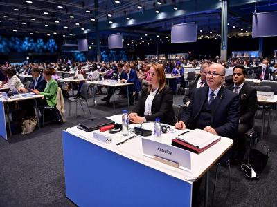 الوزير الأول يشارك في اجتماع ستوكهولم 