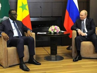الرئيس الروسي فلاديمير بوتين و  الرئيس السنغالي ماكي سال,