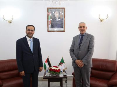 وزير النقل عبد الله منجي مع السفير الأردني 
