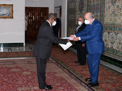 سفير جنوب إفريقيا