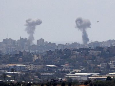 جيش الاحتلال يشن غارات جوية مكثفة على قطاع غزة
