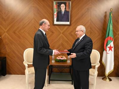 لعمامرة مع السفير الروسي الجديد