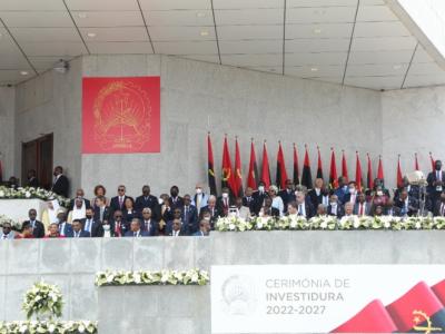 الرئيس الصحراوي-مراسم تنصيب الرئيس الأنغولي