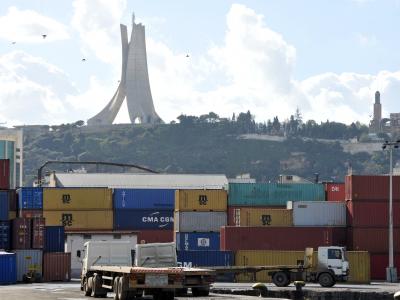 Importation hors hydrocarbures