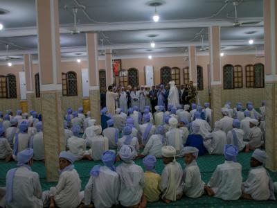 إجراء استثنائي يقضي بتقليص مدة التكوين لفائدة أساتذة التعليم القرآني وأعوان المساجد