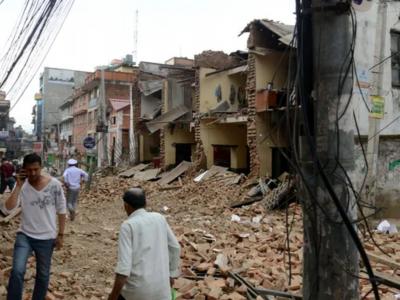 مصرع 6 أشخاص في زلزال غرب نيبال 