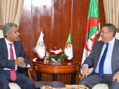 الأمين العام لمجلس وزراء الداخلية العرب يشيد بنجاح القمة العربية بالجزائر