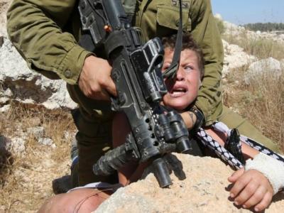 جرائم الاحتلال بحق الأطفال الفلسطينيين