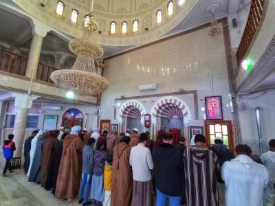 الجزائريون يقيمون صلاة الاستسقاء عبر كافة مساجد الوطن