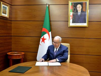 الشراكة الاستراتيجية الشاملة بين الجزائر والصين