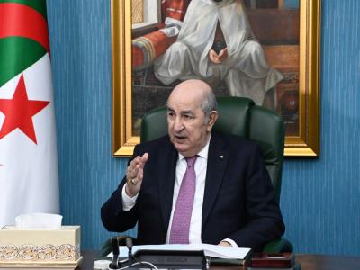 رئيس الجمهورية يترأس اجتماعا للمجلس الأعلى للأمن رئيس الجمهورية يترأس اجتماعا للمجلس الأعلى للأمن