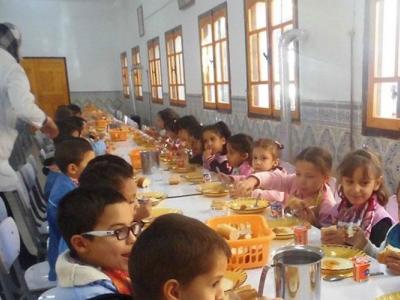 الإطعام والصحة المدرسية