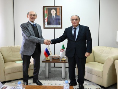 عمار بلاني رفقة سفير فيدرالية روسيا