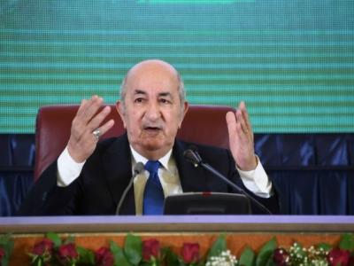 رئيس الجمهورية يدعو إلى التسريع في تنفيذ مقترحات الجزائر لتعزيز آليات الاتحاد الإفريقي في مكافحة الإرهاب رئيس الجمهورية عبدالمجيد تبون