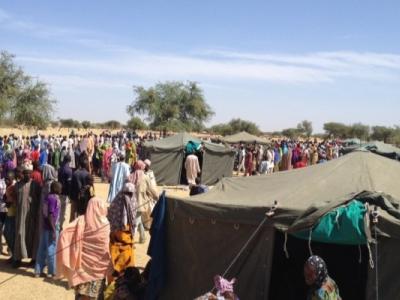 النيجر: العنف القبلي يدفع أكثر من 13 ألف امرأة وطفل إلى النزوح  