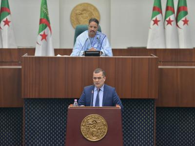 وزير التشغيل فيصل بن طالب