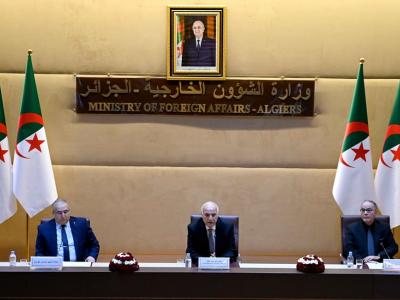 تنصيب لوناس مقرمان أمينا عاما جديدا لوزارة الخارجية