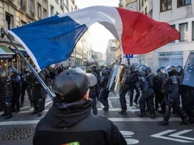 تجدد الاحتجاجات في فرنسا ضد اصلاح نظام التقاعد 