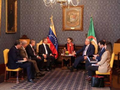 Le ministre de l'Agriculture tient une séance de travail avec son homologue vénézuélien à Caracas