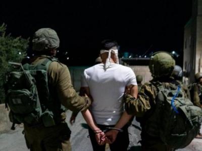 قوات الاحتلال الصهيوزني تعتقل 3 فلسطينيين في الضفة الغربية