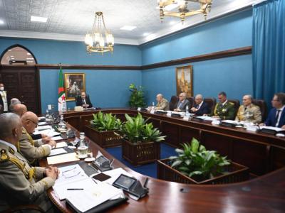 رئيس الجمهورية يترأس اجتماع المجلس الأعلى للأمن 