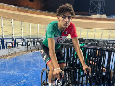 البطولة العربية على المضمار :الجزائري آنس رياحي يحرز الميدالية الفضية 