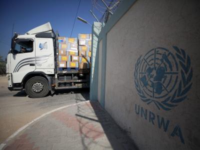 الأونروا تعلن توقف عمليات إدخال المساعدات إلى غزة