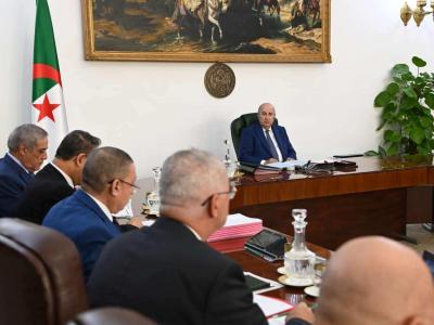 رئيس الجمهورية
