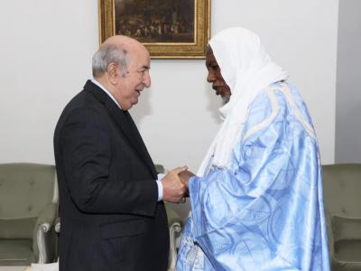 مالي
