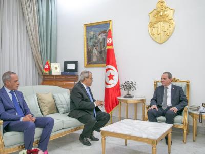 السيد عون يستقبل بتونس من طرف رئيس الحكومة التونسي