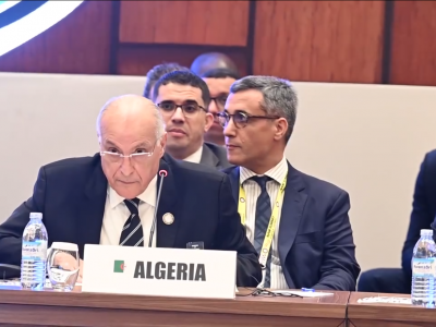 السيد عطاف يؤكد التزام الجزائر بالمساهمة في تحقيق انطلاقة جديدة للدور النشط الذي تلعبه حركة عدم الانحياز السيد عطاف يؤكد التزام الجزائر بالمساهمة في تحقيق انطلاقة جديدة للدور النشط الذي تلعبه حركة عدم الانحياز