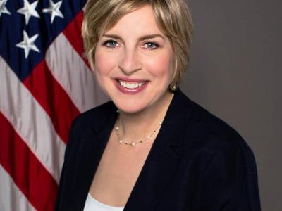 سفيرة الولايات المتحدة الأمريكية بالجزائر، إليزابيث مور أوبين