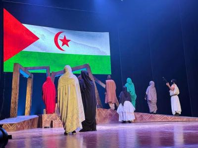 La pièce de théâtre,"El khatwa el akhira" inaugure à Alger le Théâtre national professionnel de la RASD