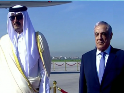 أمير دولة قطر يحل بالجزائر