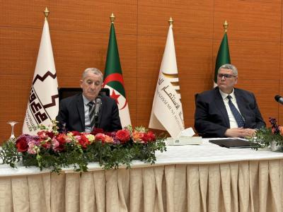 وزير السياحة والصناعة التقليدية،مختار ديدوش وزير السياحة والصناعة التقليدية،مختار ديدوش