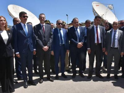 وزير الاتصال وزير الاتصال
