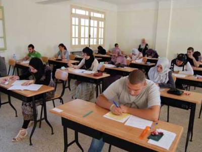 المترشحون لامتحاني البكالوريا والتعليم المتوسط يدخلون مرحلة "التحضير النهائي" المترشحون لامتحاني البكالوريا والتعليم المتوسط يدخلون مرحلة "التحضير النهائي"