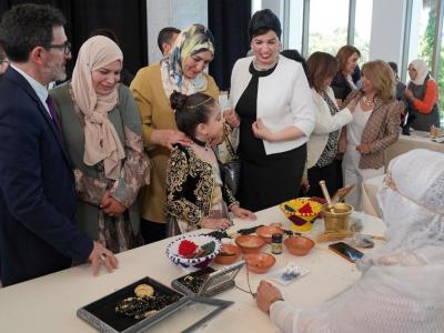 Soraya Mouloudji inaugure le 9e Festival national de la création féminine à Alger 