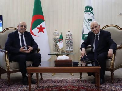 Abdelaali Hassani Cherif dépose son dossier de déclaration de candidature