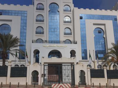 المحكمة الدستورية تشرع في دراسة ملفات المترشحين واستقبال الطعون