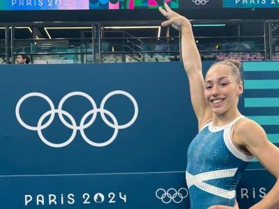 Kaylia Nemour est en finale des barres asymétriques des JO 2024