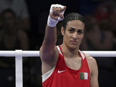 Imane Khelif passe en demi-finale et assure la médaille de bronze