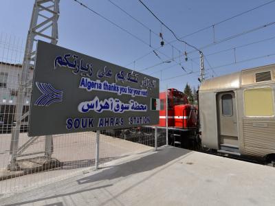 Zahana donne à Souk Ahras le coup d'envoi de la remise en service de la ligne ferroviaire de transport de voyageurs Algérie-Tunisie