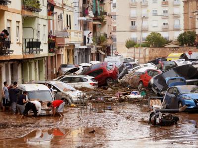 Le bilan des inondations en Espagne grimpe à au moins 205 morts